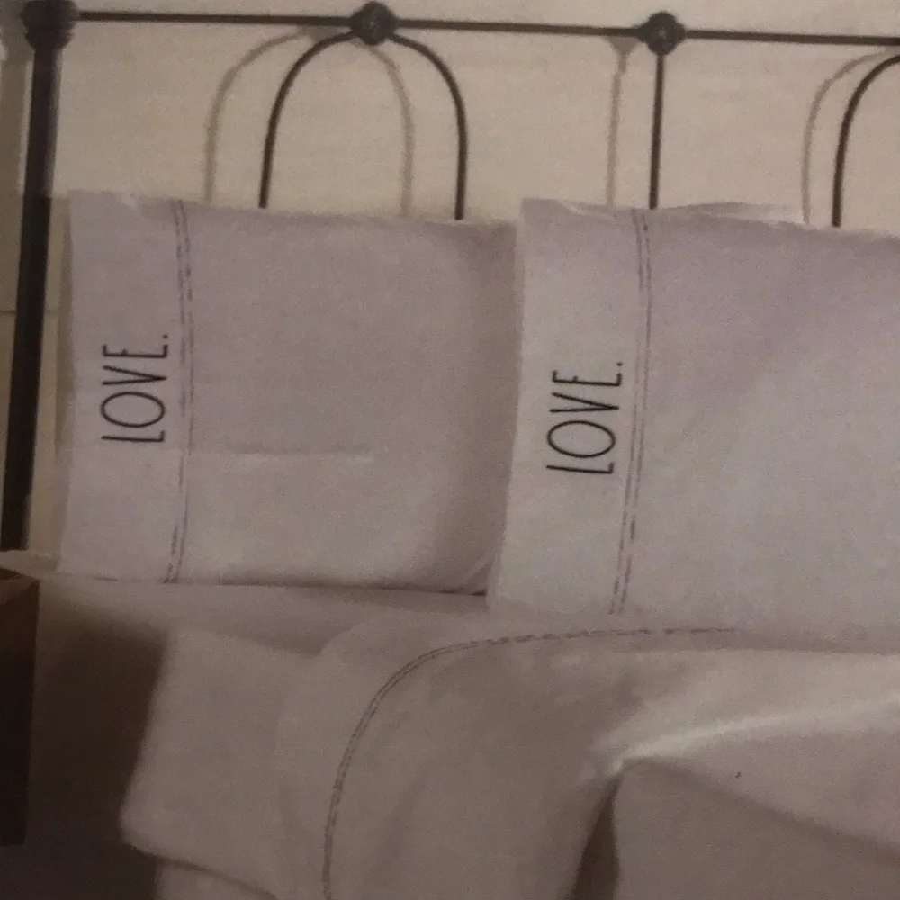 NWT RAE DUNN LOVE EMBROIDERED PILLOWCASES  COTTON PERCALE